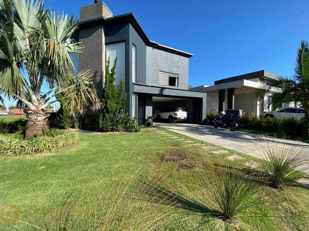 Casa em Condomínio 4 dormitórios para venda, Cond. Dubai Resort em Capão da Canoa | Ref.: 2421