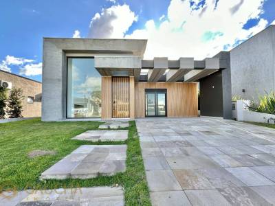 Casa em Condomínio 4 dormitórios para venda, Cond. Dubai Resort em Capão da Canoa | Ref.: 9370