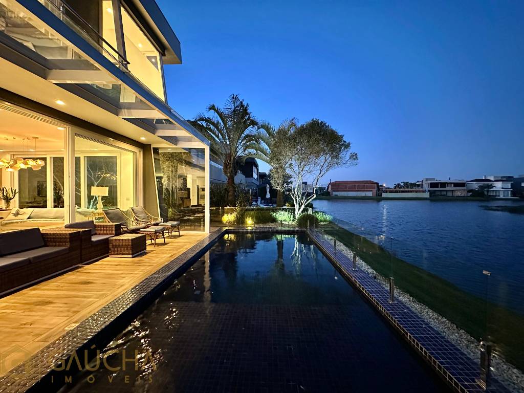 Casa em Condomínio 5 dormitórios para venda, Centro de Xangri-lá em Xangri-lá | Ref.: 9744